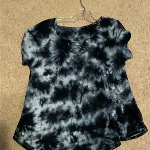 A black tie dye T-shirt.